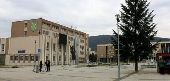 urad Snina, zdroj internet